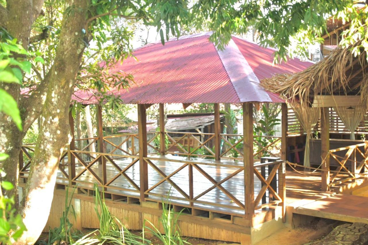 Hostel La Qhia Eco Retreat Santa Fe  Exteriér fotografie