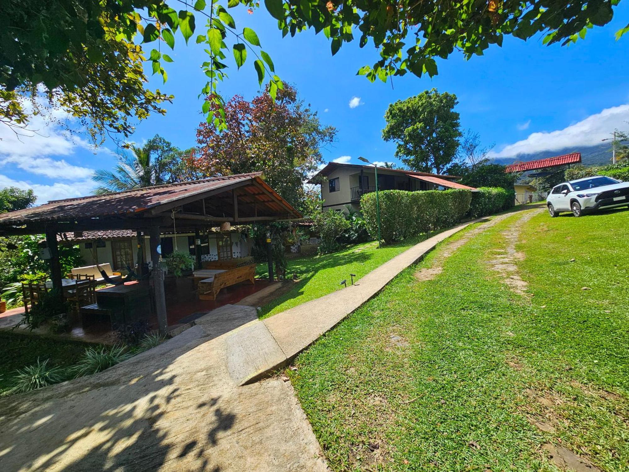 Hostel La Qhia Eco Retreat Santa Fe  Exteriér fotografie